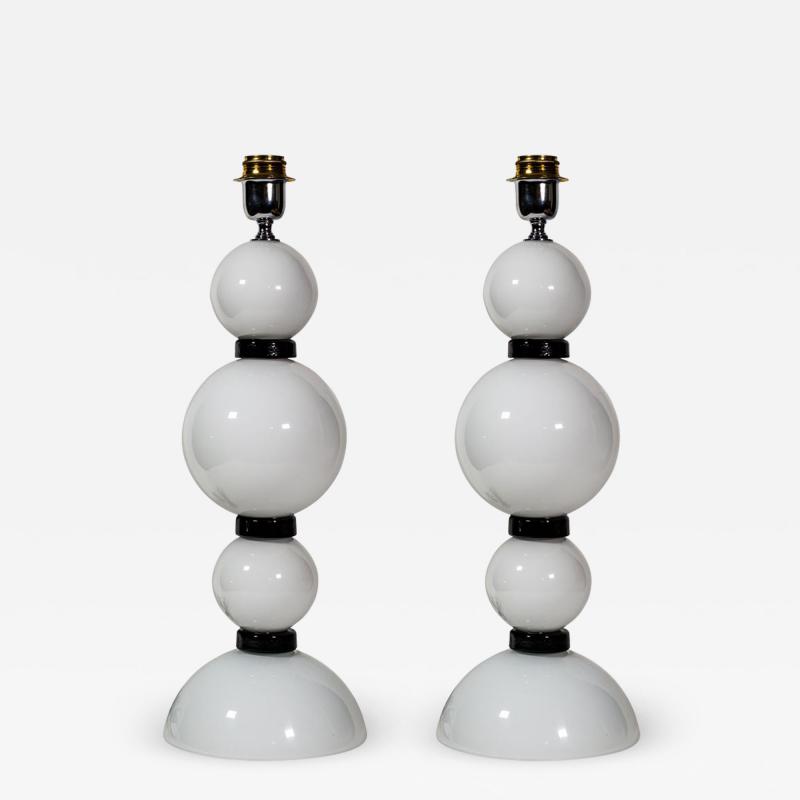 Alberto Dona PAIR OF HAND BLOWN GLASS WHITE AND BLACK TABLE LAMPS
