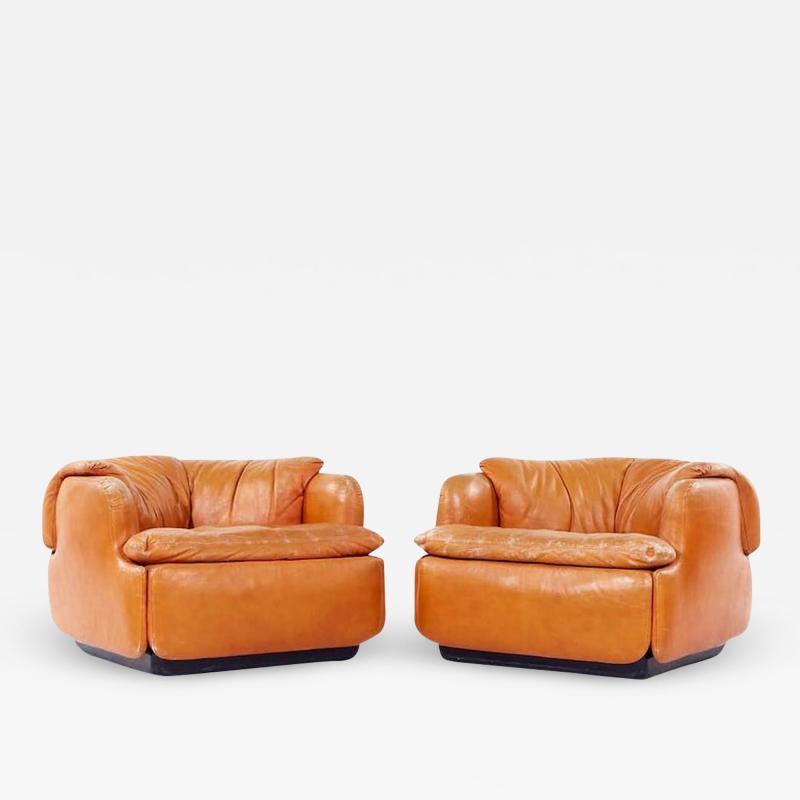 Alberto Rosselli Alberto Rosselli for Saporiti Confidential Leather Lounge Chairs Pair