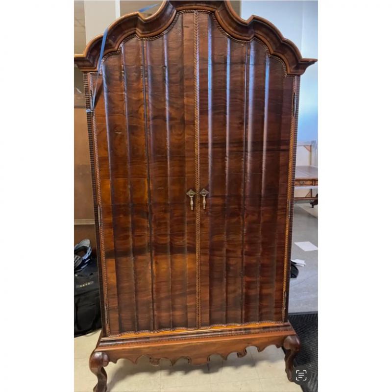 Armoire D'angle / Armoire D'angle Créative En Acajou Massif De Style Chippendale C