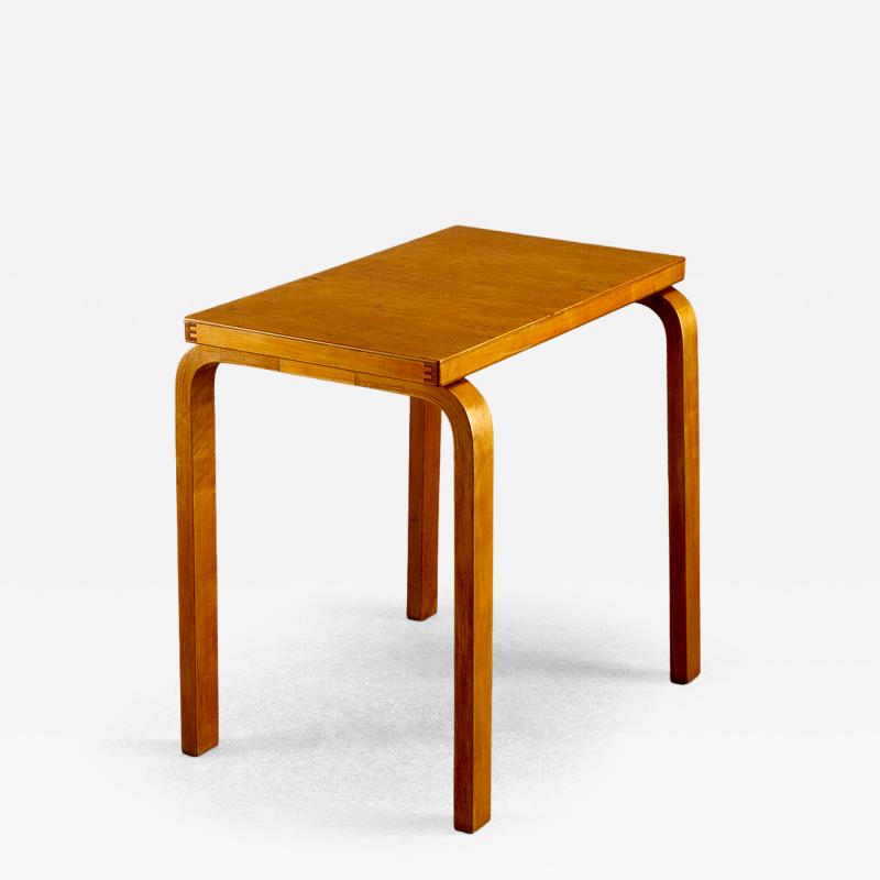 Alvar Aalto Model 88 Side Table in Karelian Birch by Alvar Aalto Finland 1930s