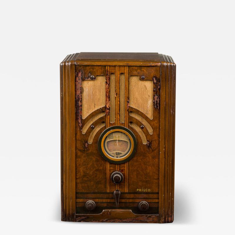 American Art Deco Radio