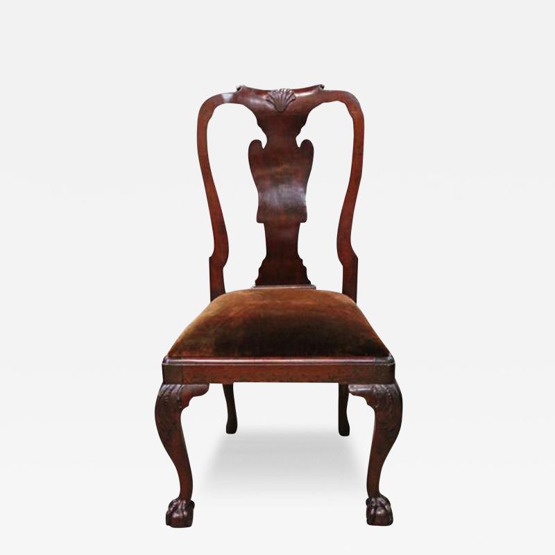 An 18th c Queen Anne Mahogany Side Chair