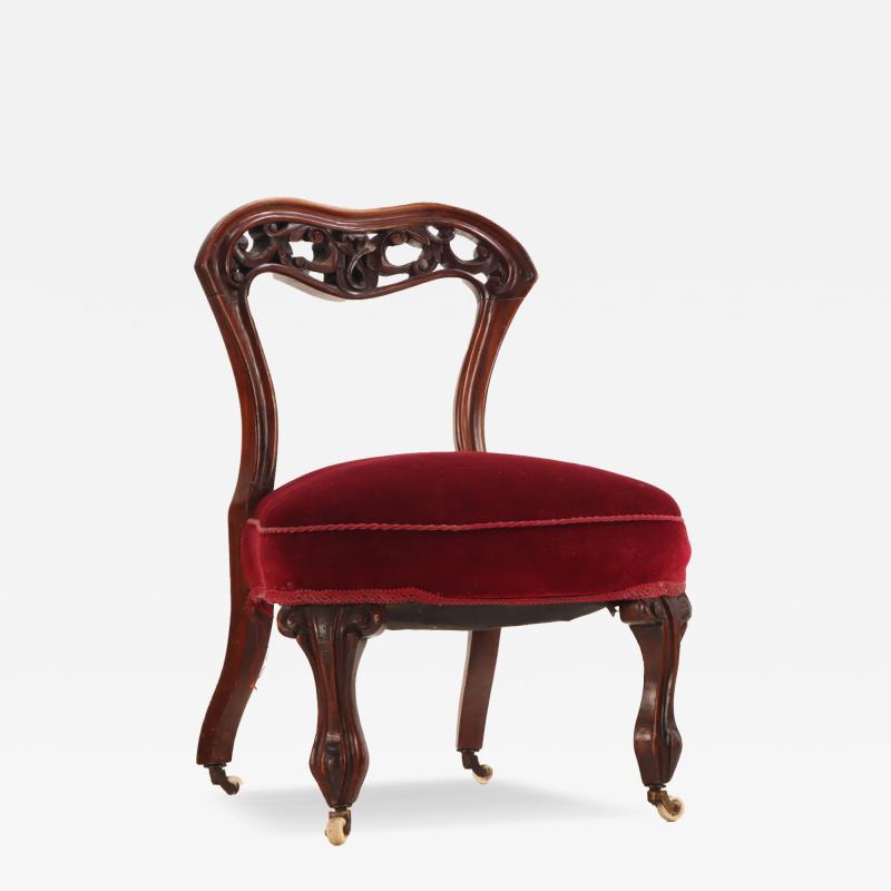 An Antique Victorian Carved Walnut Boudoir Chair 19th Century 
