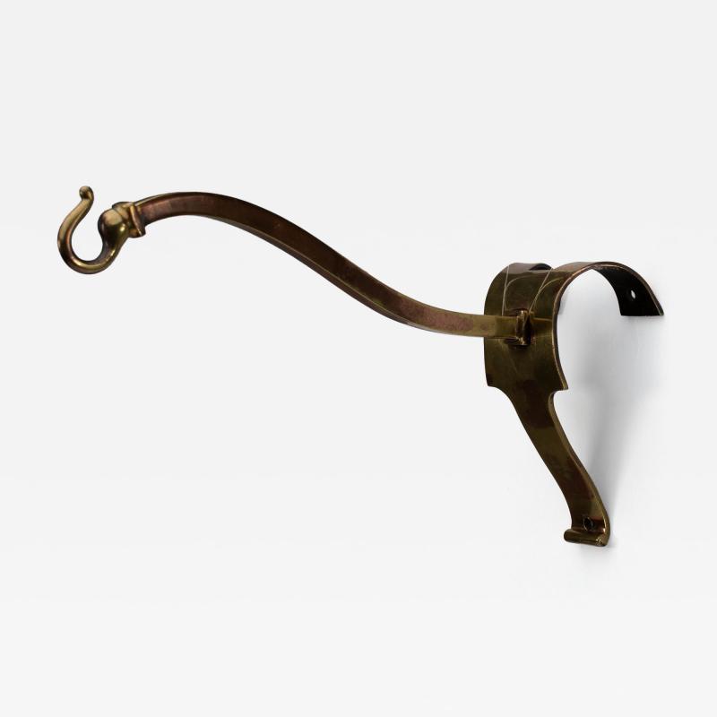An Arts Crafts Brass Picture Rail Wall Light