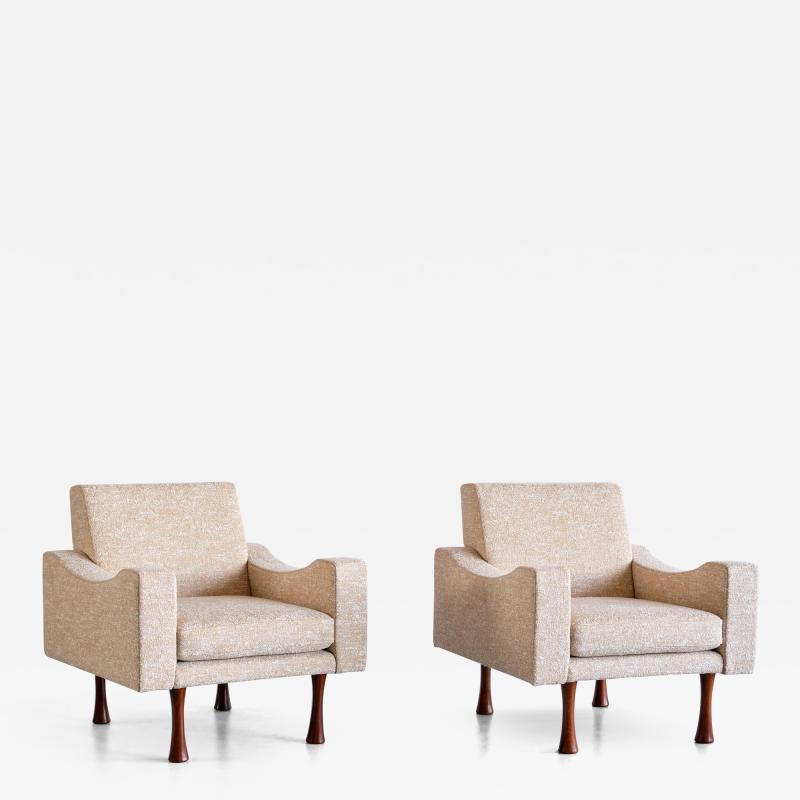 Angelo Mangiarotti Pair of Angelo Mangiarotti Armchairs La Sorgente Dei Mobili Italy 1970s