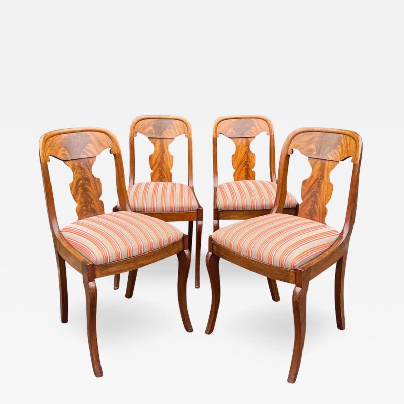 Antique American Empire Flame Mahogany Spoon Back Dining Chairs Set of 4