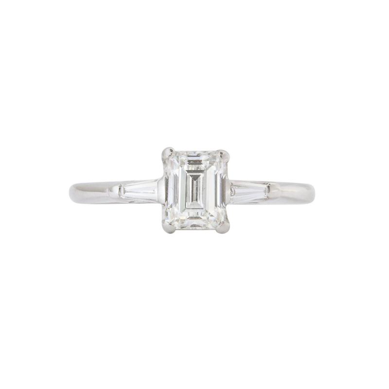 Antique Art Deco 1 07 Carat Emerald Cut Diamond Ring