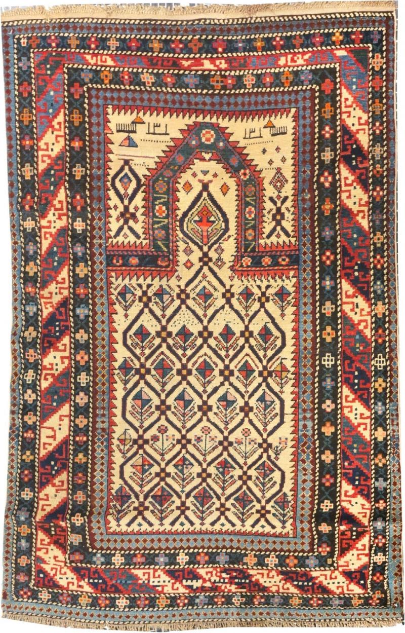 Antique Daghestan Shirvan Rug 34 x 52