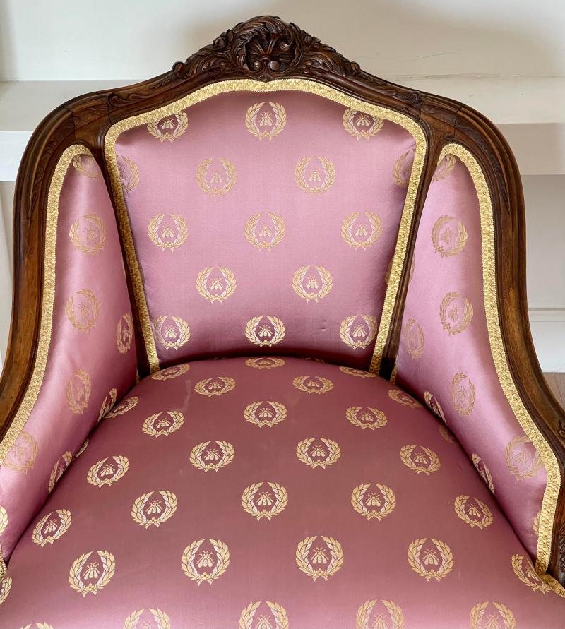 Antique French Provincial Vanity Stool W Napoleonic Bee Silk Fabric