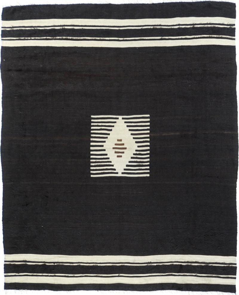 Antique Moroccan Kilim Rug 4 9 x 5 9 