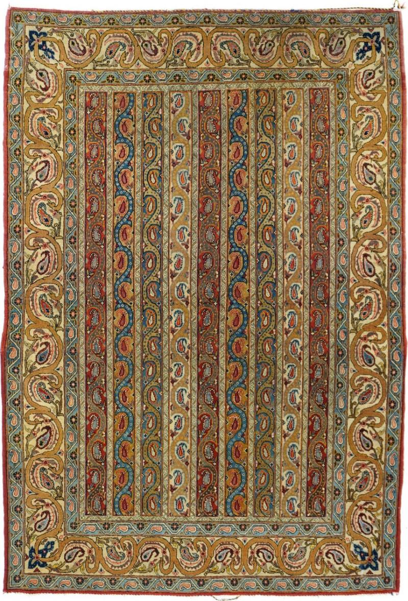 Antique Qum Rug 4 8 x 6 10 