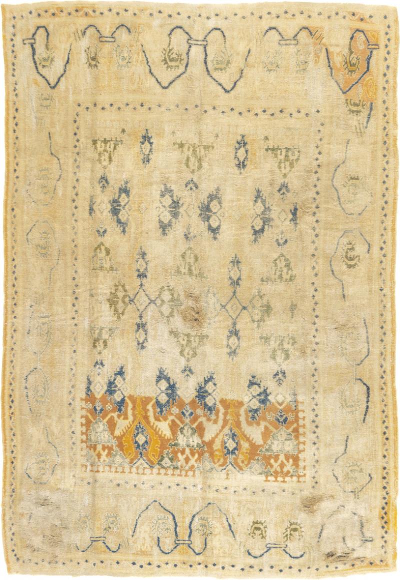 Antique Spanish Cuenca Rug 6 9 x 9 9 