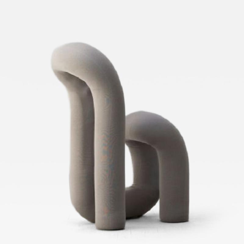 Ara Thorose 4M Chair