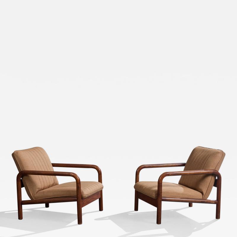 Argentine Designer Lounge Chairs with Oak and Fabric Argentina 1970s