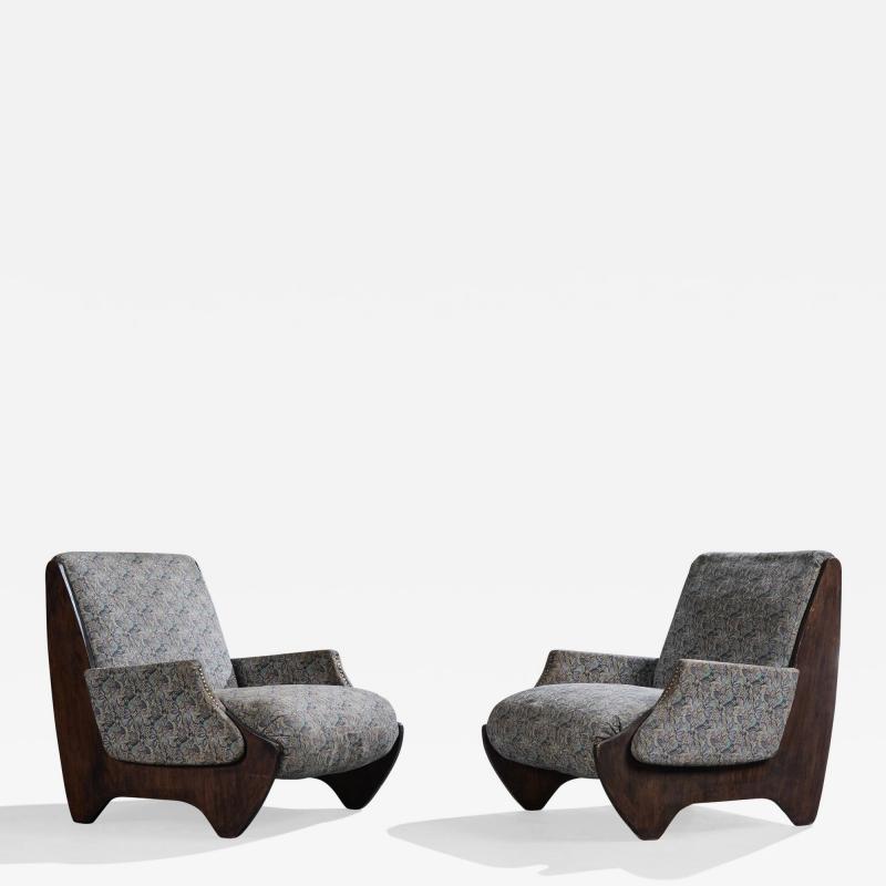 Argentine Designer Lounge Chairs with Wood and Fabric Argentina 1970s