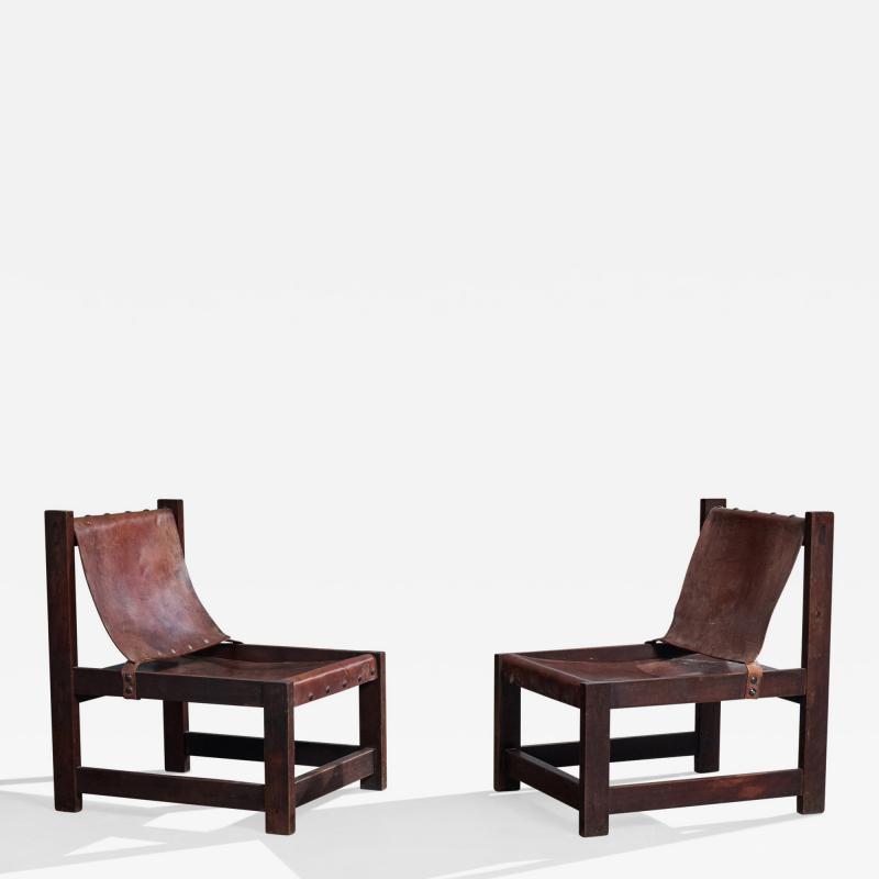 Argentine Designer Lounge Chairs with Wood and Leather Argentina 1970s