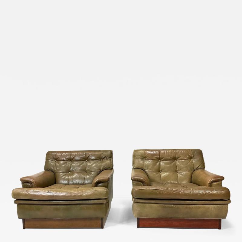 Arne Norell 1960s Pair of Arne Norell Leather Lounge Chairs