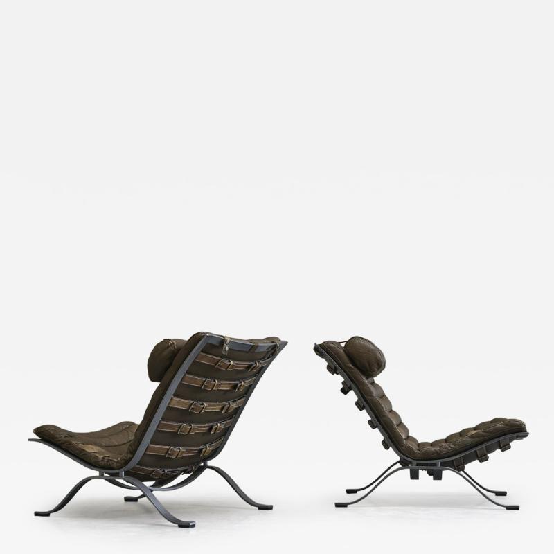 Arne Norell Arne Norell Pair of Ari Lounge Chairs in Steel and Patinated Leather Sweden