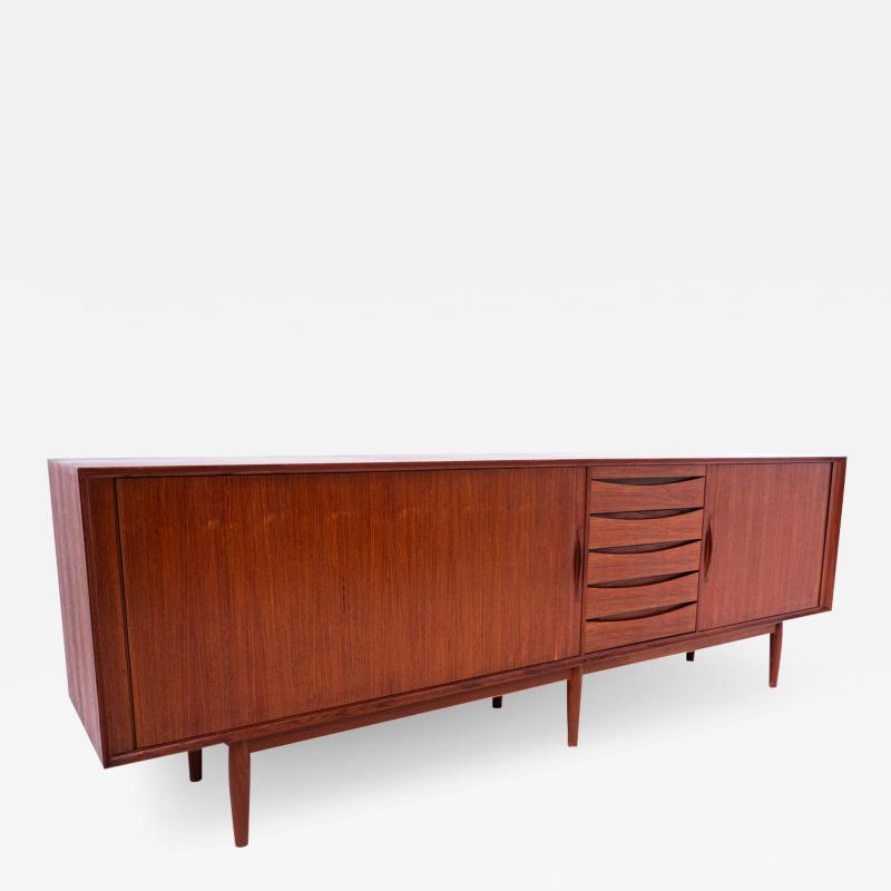 Arne Vodder Mid Century Arne Vodder Sideboard Model 76 for Sibast Mobler