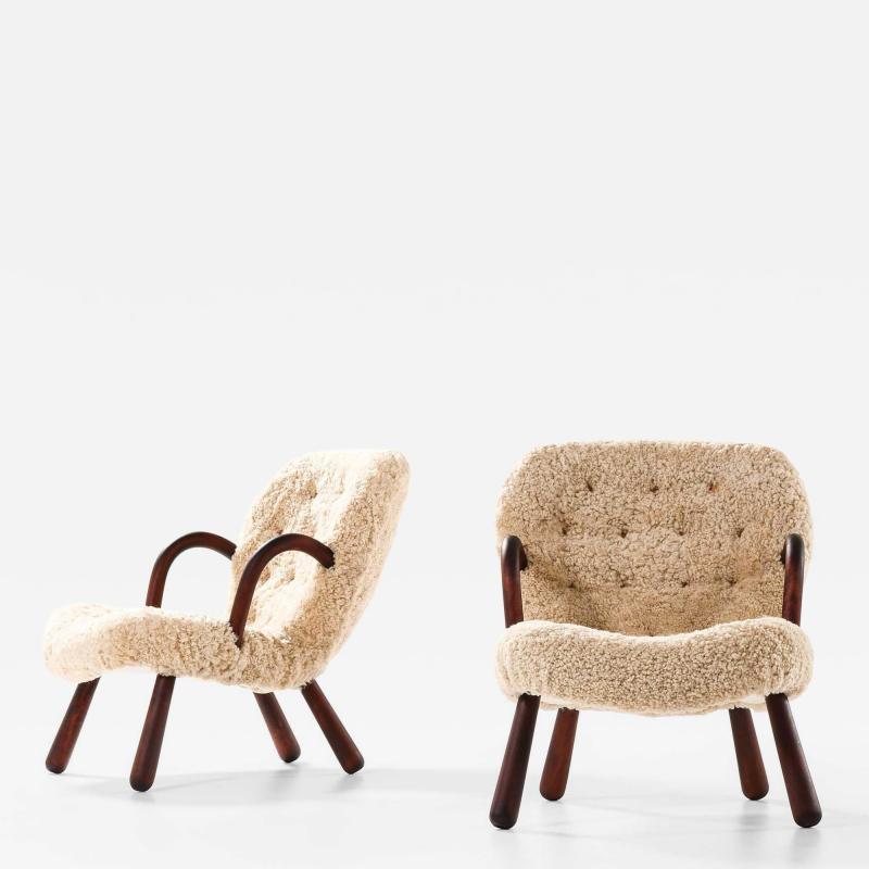 Arnold Madsen Pair of Clam Easy Chairs in Sheepskin Wood by Arnold Madsen 1944