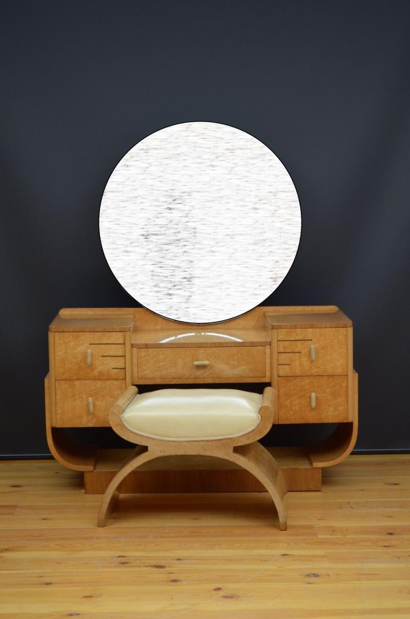 Art Deco Bird's Eye Maple Bedroom Suite