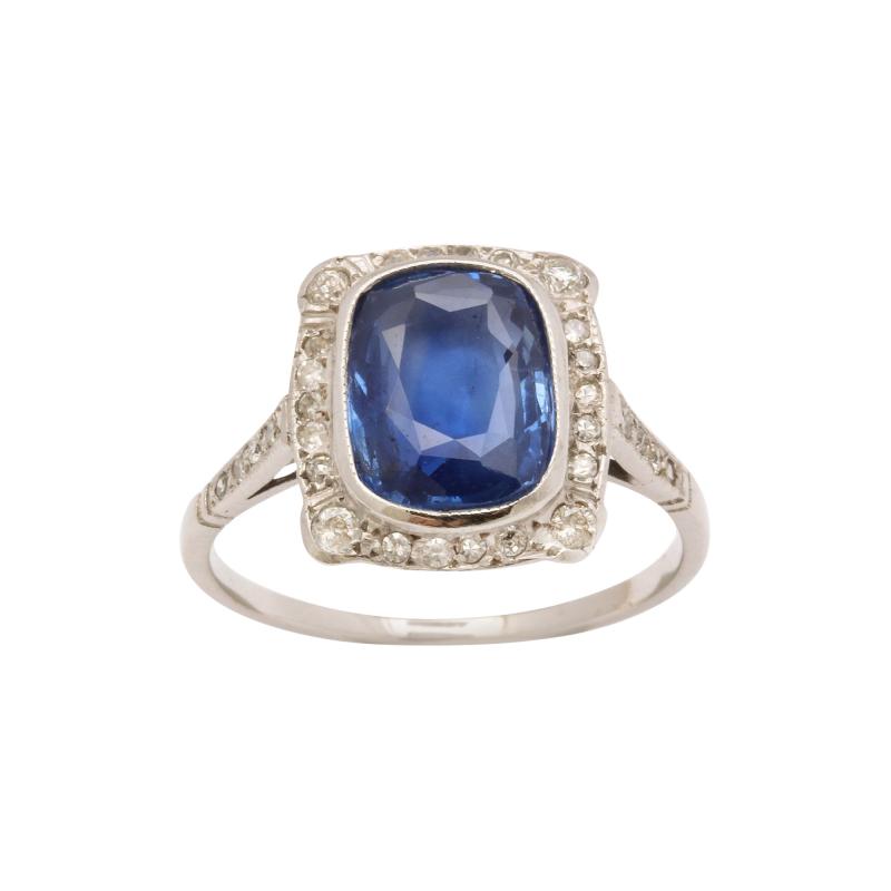 Art Deco Sapphire and Diamond White Gold Ring