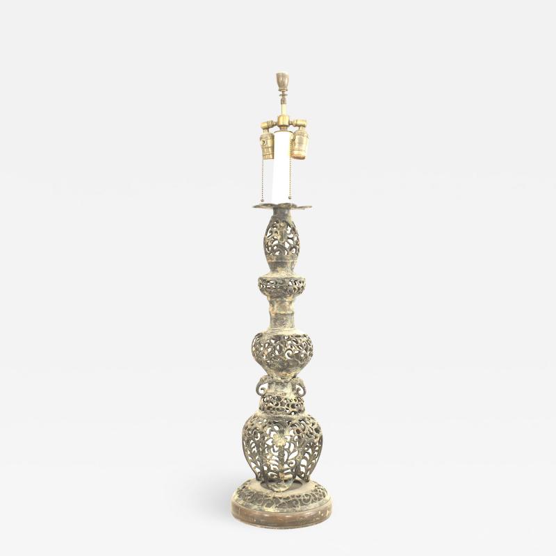 Asian Chinese Style 20th Cent Filigree Design Tiered Table Lamp