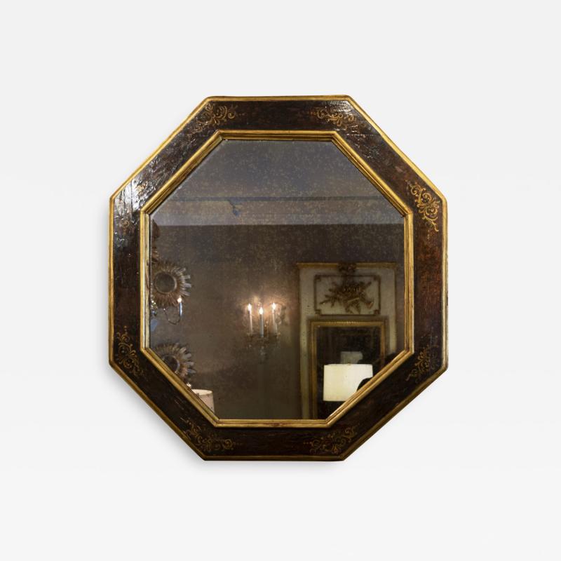 Baroque Period Amber Paint And Parcel Gilt Octagonal Mirror Frame