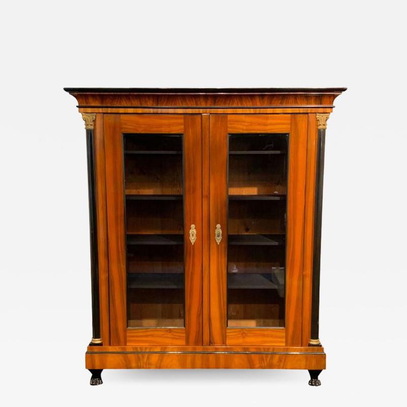 Biedermeier Showcase Walnut Veneer Half Columns South Germany circa 1820s