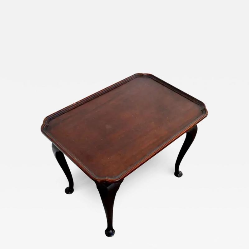 Biggs Furniture Biggs Queen Anne Mahogany End Table