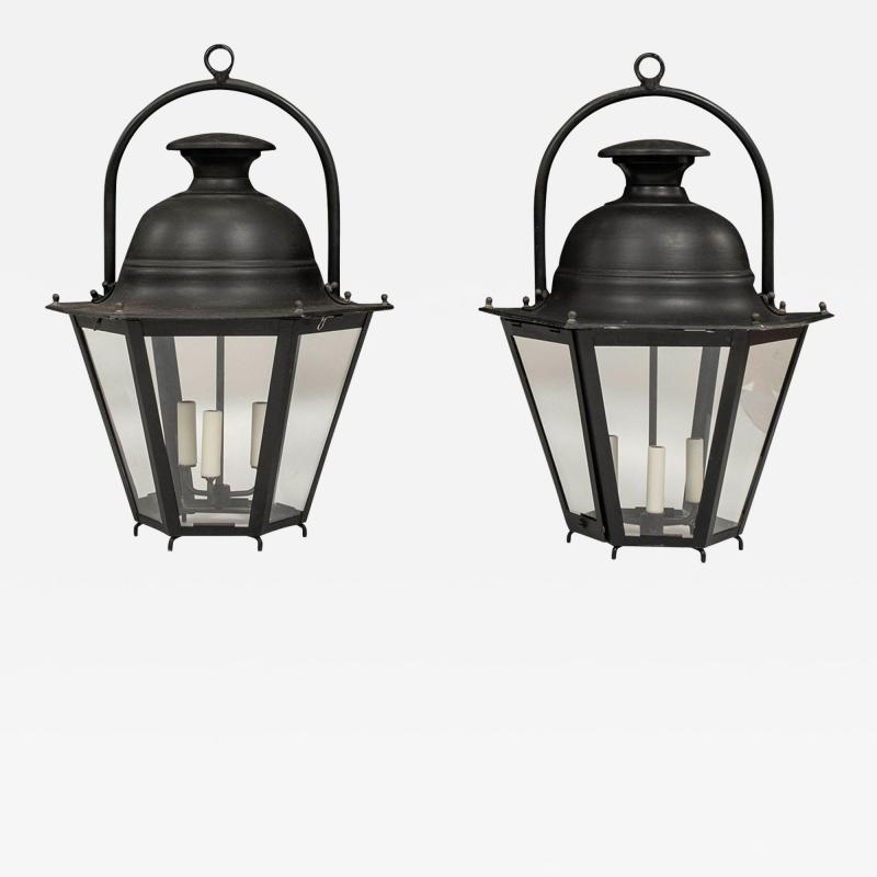 Black Painted Hexagonal Street Lantern