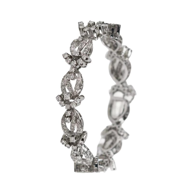 Bracelet In 18 Karat White Gold With Diamond Floral Links 21st Century