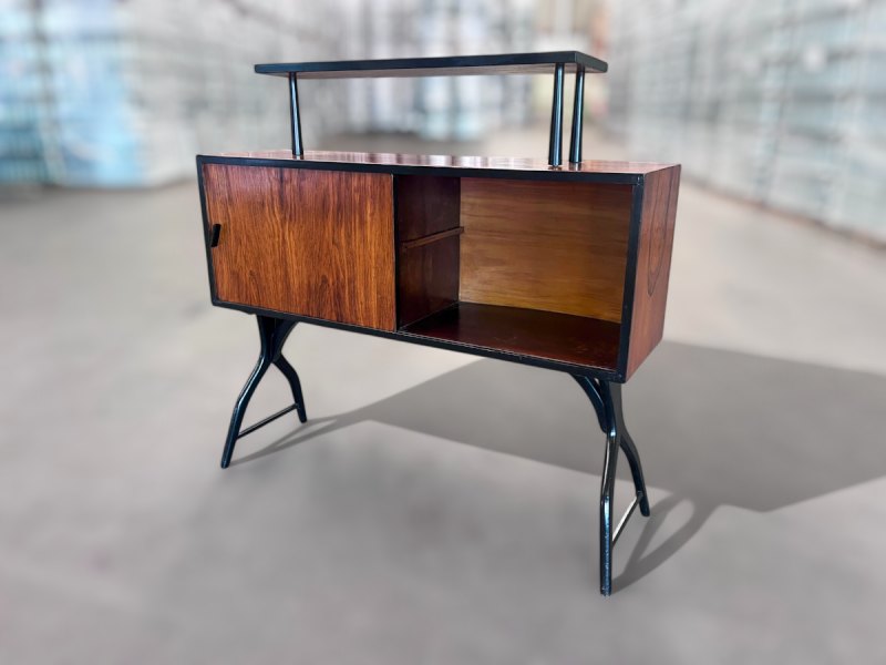 Brazilian Mid-century Modern Bar with Curved Shape in Two Woods, c. 1950s