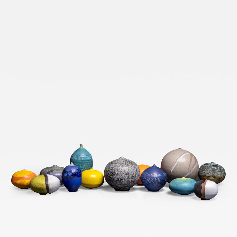 Brenda Williams Set of 13 ceramic pieces by Brenda Williams