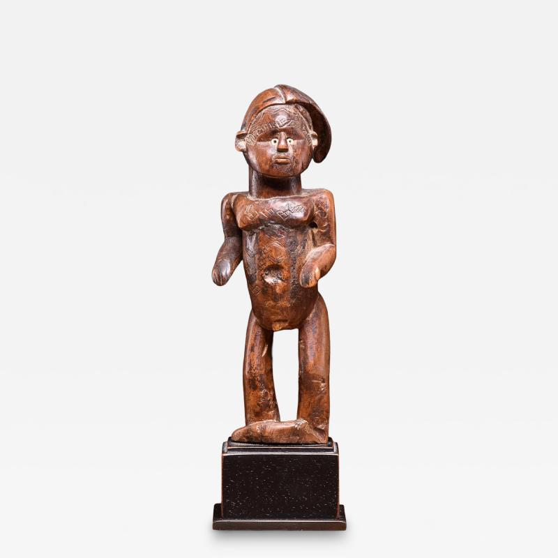 Bwende Standing Statue with scarified body DRC
