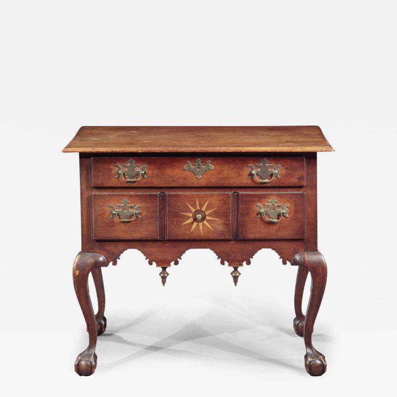 CHIPPENDALE DRESSING TABLE