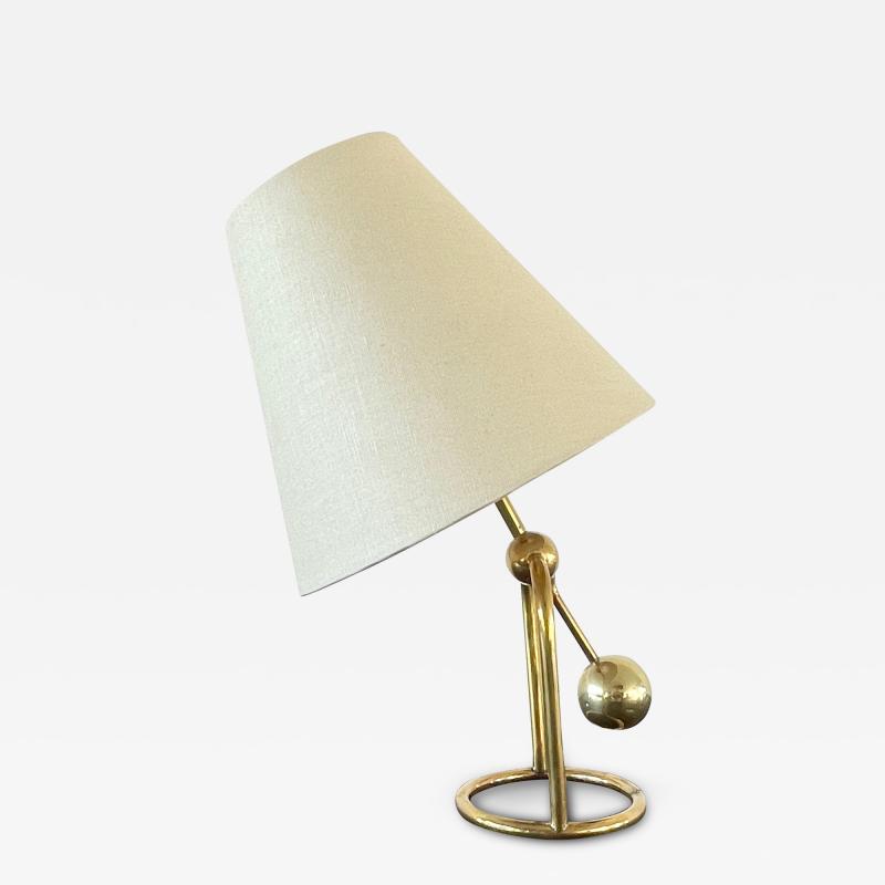 COUNTERBALANCE TABLE LAMP
