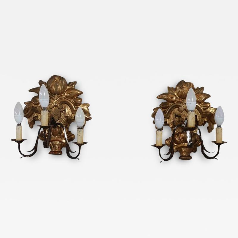 Carved and Gilded Wood Pair of Sconces
