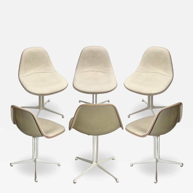 Charles Eames Series of six chairs by Charles Eames Editions Herman Miller USA circa 1961