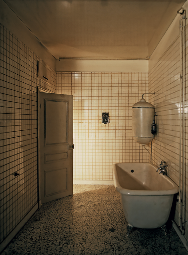 Charles Matton Tiled bathroom II 1987