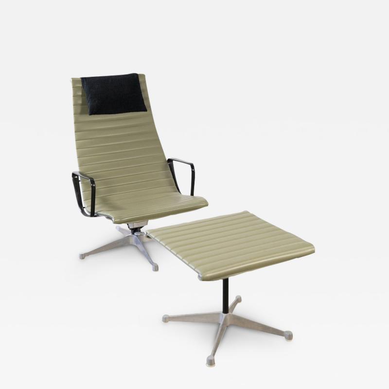 Charles Ray Eames Charles Eames Aluminum Group Lounge Chair and Ottoman for Herman Miller