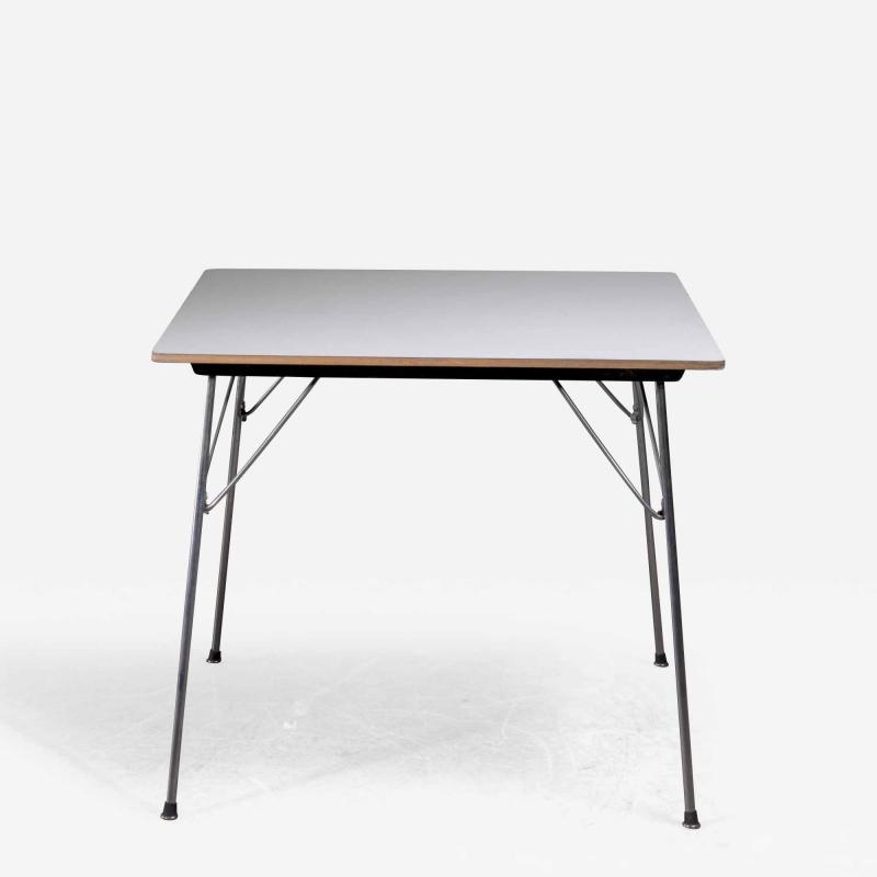 Charles Ray Eames Eames folding DTM table
