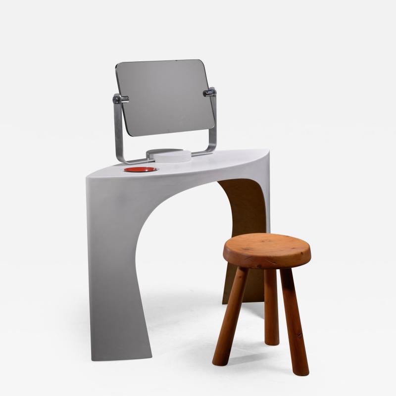 Charlotte Perriand Charlotte Perriand polyester bathroom console