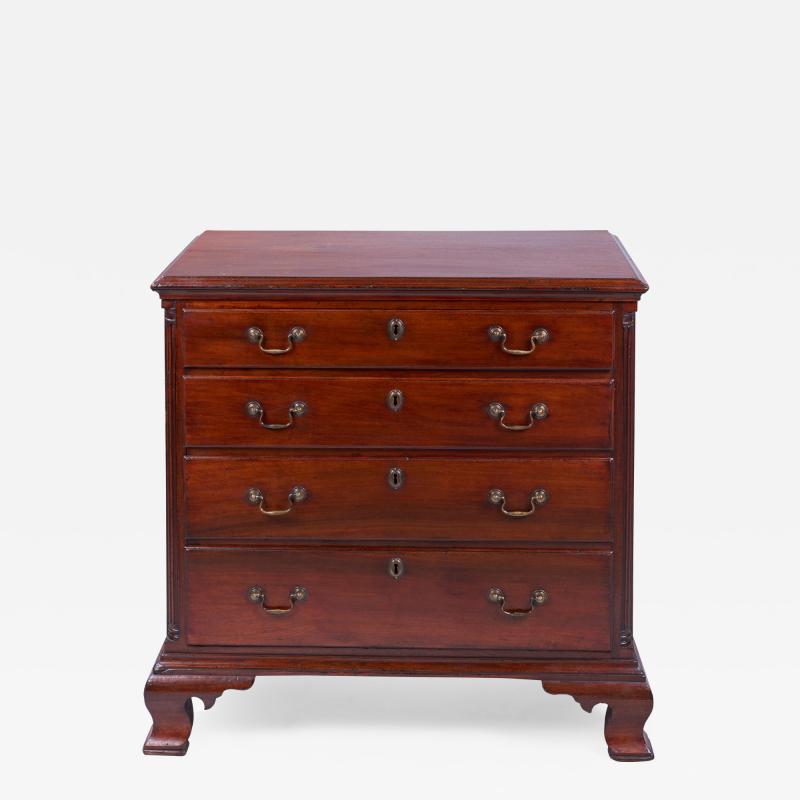 Chest of Drawers from the Northern Valley of Virginia