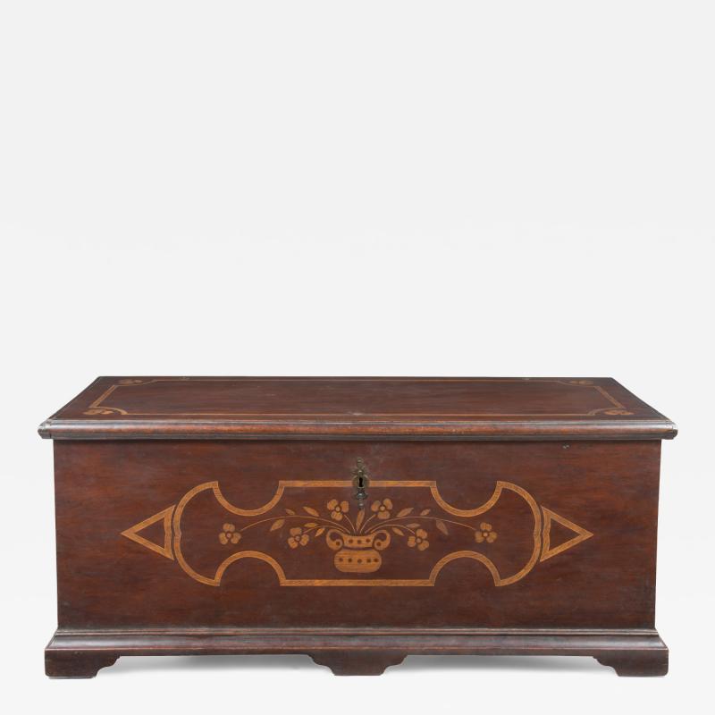 Chest with floral inlaid decoration