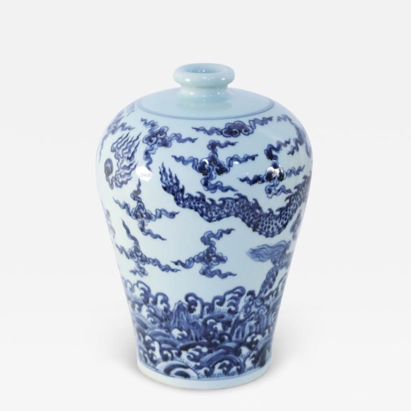 Chinese Blue and White Dragon Motif Porcelain Meiping Vase