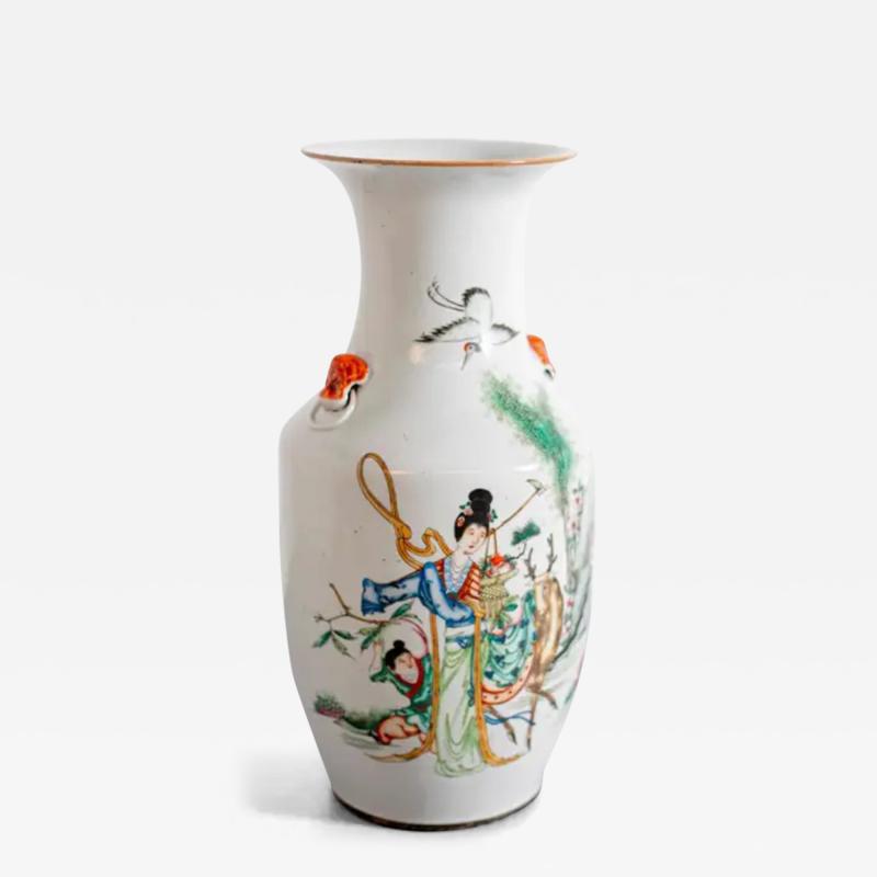 Chinese Vase Ching Dynasty Woman with Deer