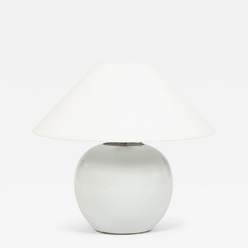 Chinese White Ginger Jar Lamp