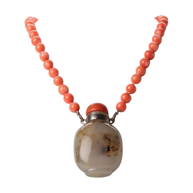 Chinese shadow agate snuff bottle necklace 1800s 