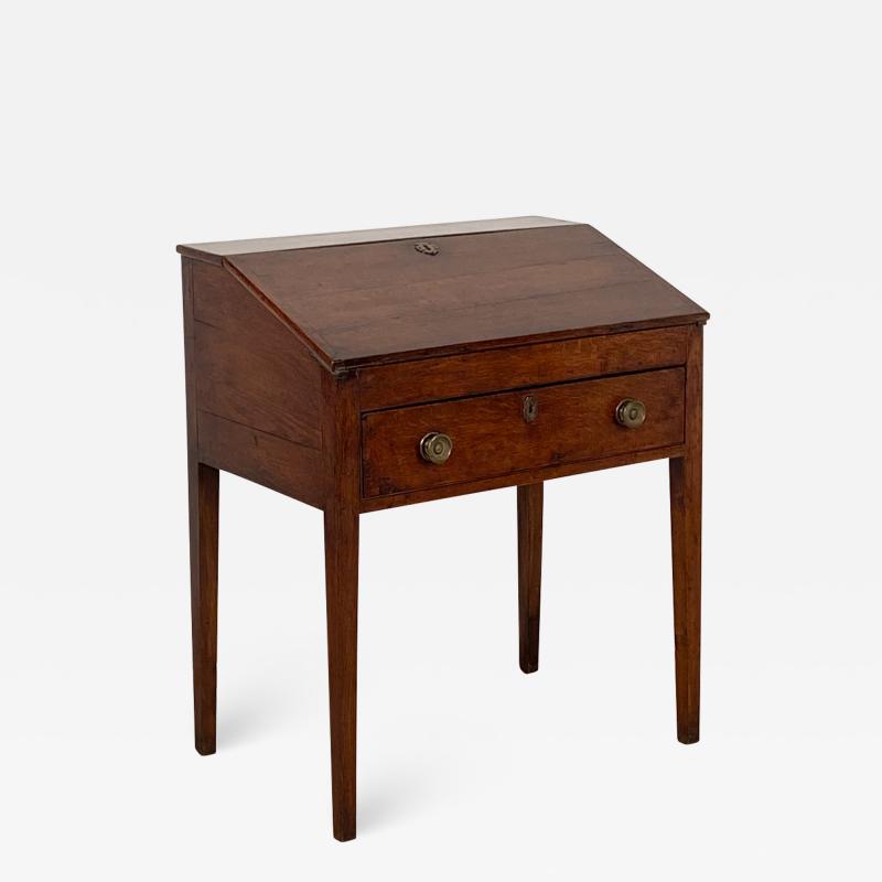Circa 1780 Elm Georgian One Drawer Desk England
